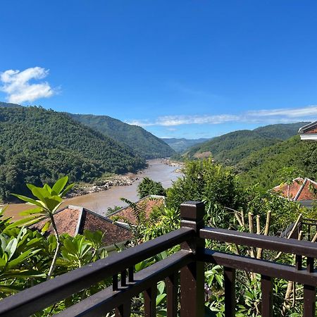 Le Grand Pakbeng Hotel Екстериор снимка