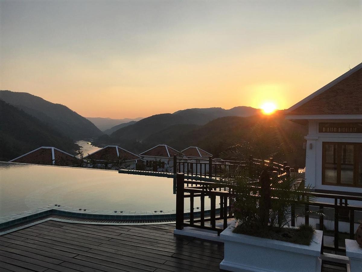 Le Grand Pakbeng Hotel Екстериор снимка