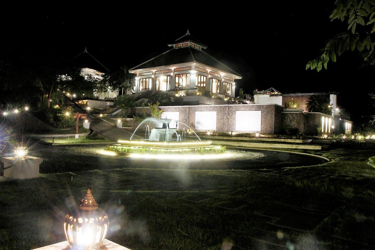 Le Grand Pakbeng Hotel Екстериор снимка