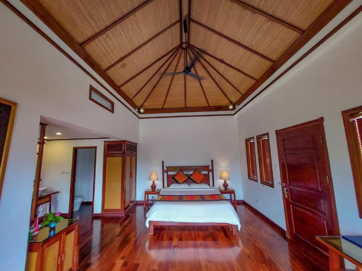 Le Grand Pakbeng Hotel Екстериор снимка