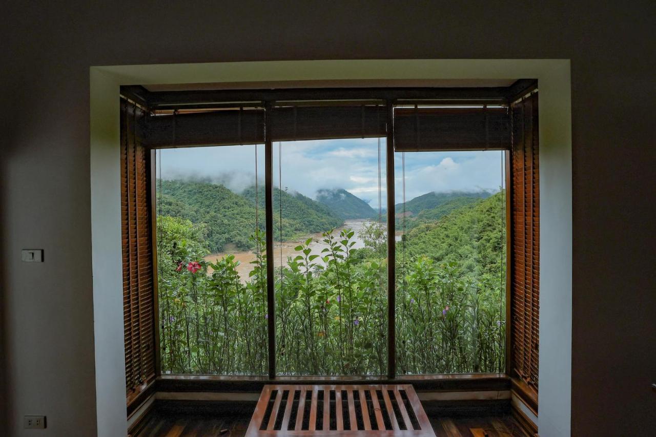 Le Grand Pakbeng Hotel Екстериор снимка