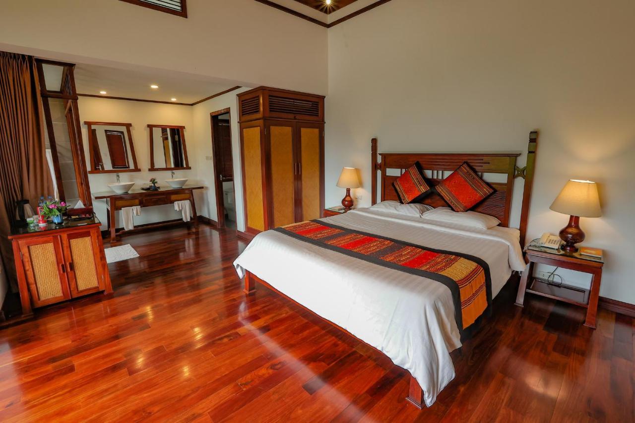 Le Grand Pakbeng Hotel Екстериор снимка