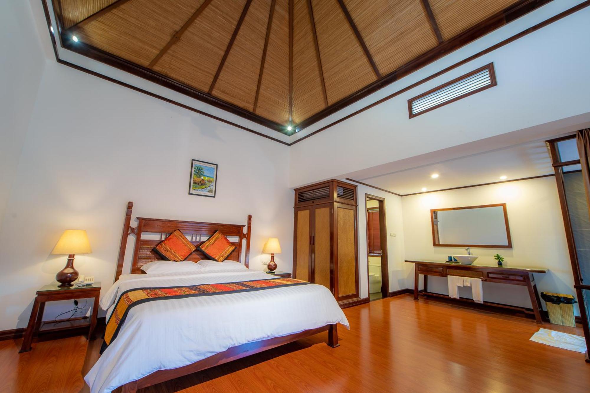 Le Grand Pakbeng Hotel Екстериор снимка